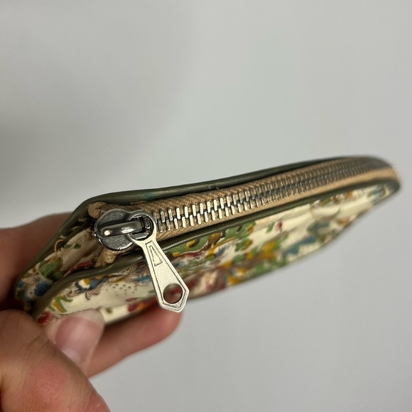 Vintage Floral Zippered Lined Quilted Coin Purse - Picture 3 of 8